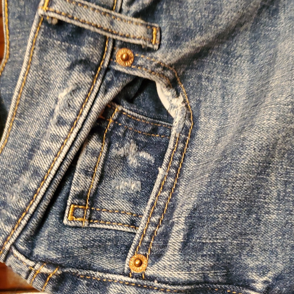 ❤️ 3 For $18 OLD NAVY Classic Blue Distressed Jeans Size 8 - Picture 3 of 12